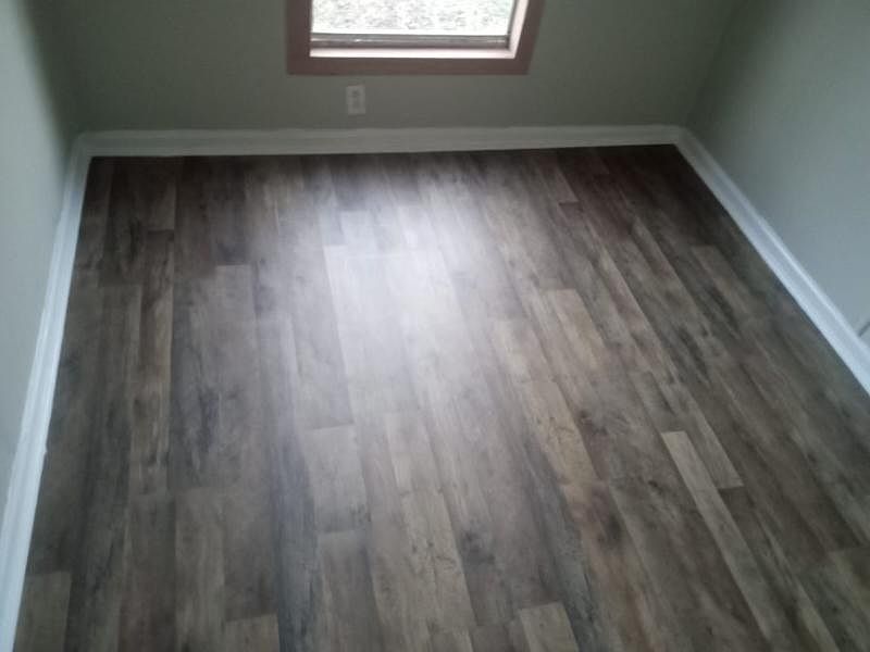 1st image of 210 Brackett Ln