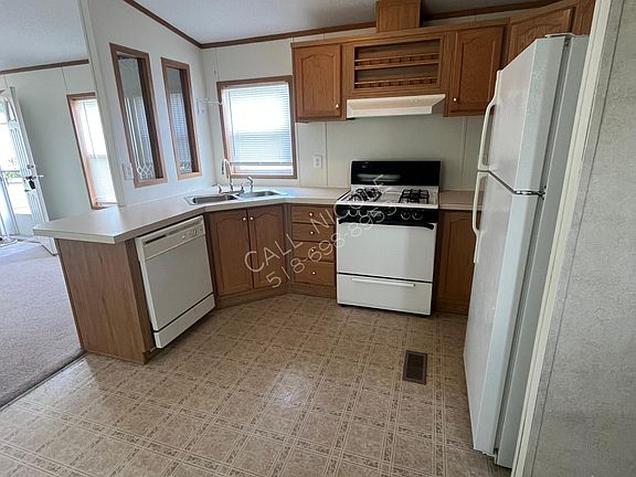 2nd image of 16 Nathan Dr