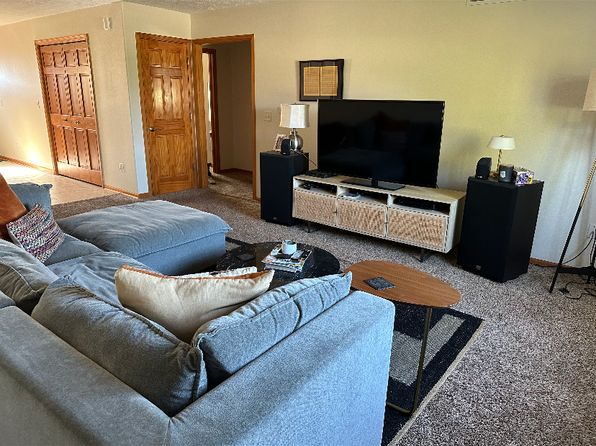 55 Stark St #14, Williams Bay, WI 53191