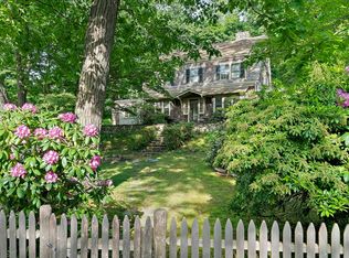 39 Atlantic Ave, Cohasset, MA 02025