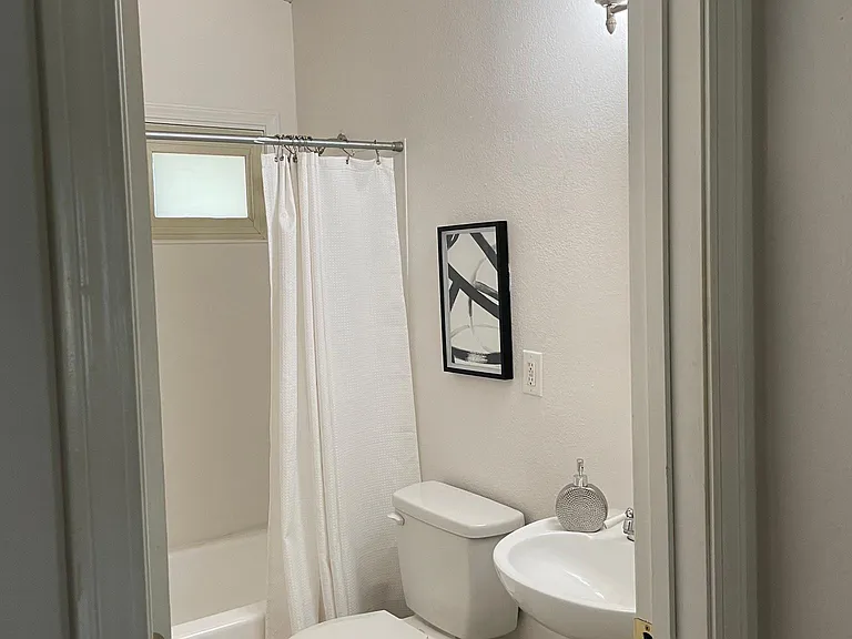 124 Coral Ter — Photo 9