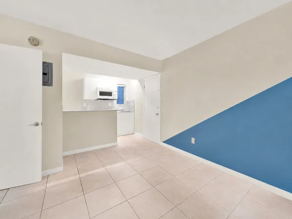 223 Antilla Ave, Miami, FL