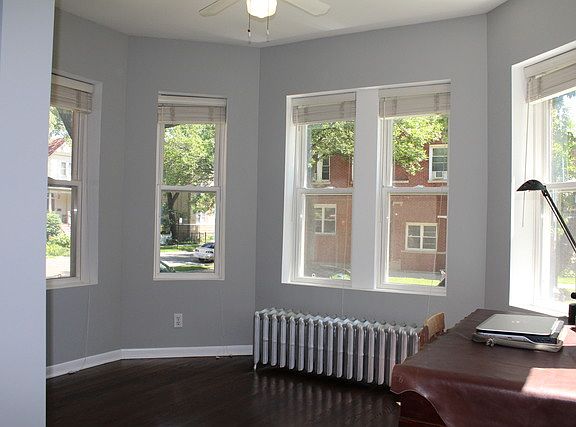 4th image of 4854 N Oakley Ave #1