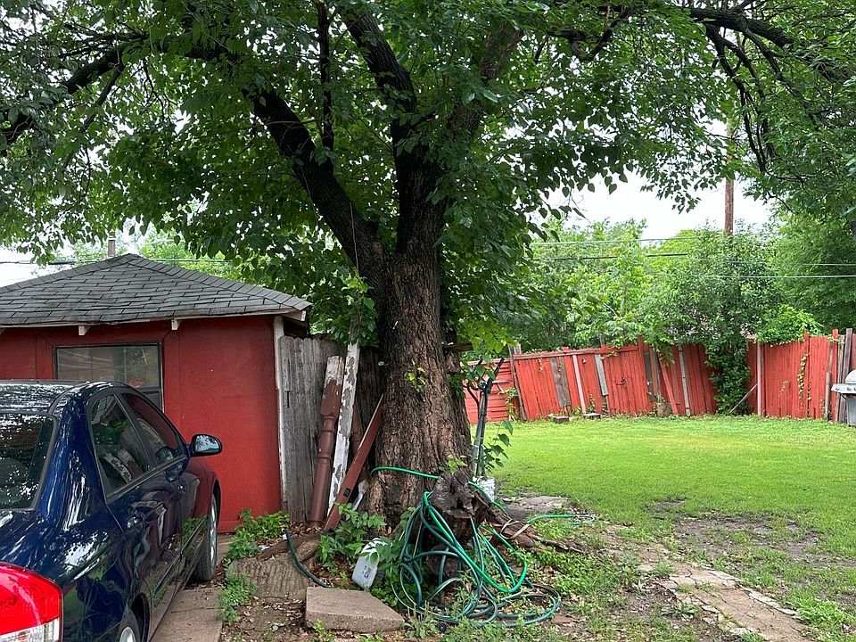 1st image of 803 S Oak Cliff Blvd