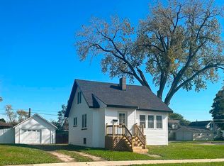 204 Carson Ave, Iowa Falls, IA 50126