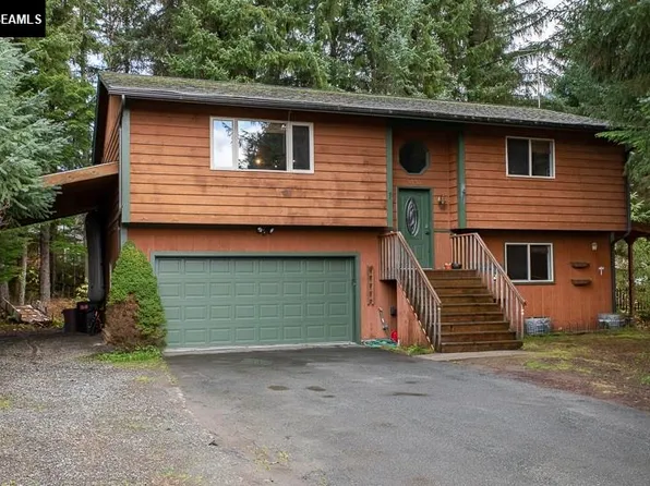 8120 Snipe Ct, Juneau, AK 99801