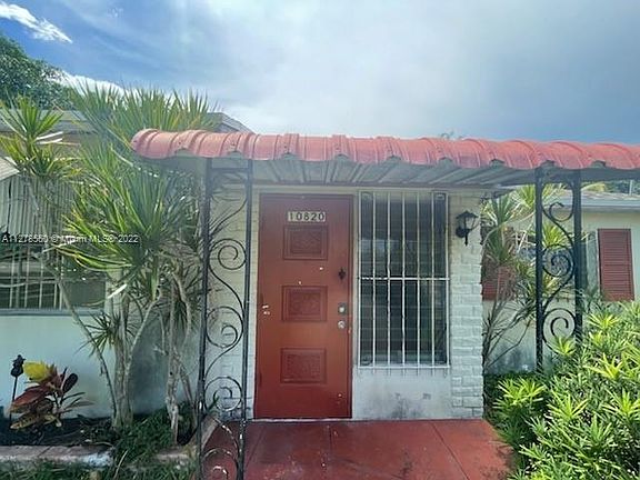 3rd image of 10820 Peachtree Dr #0