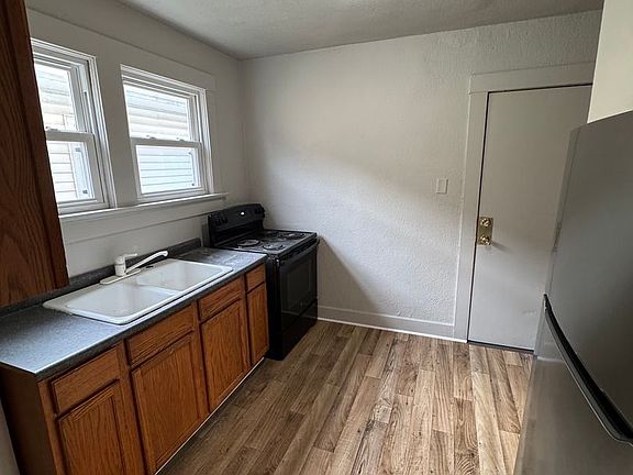 4th image of 730 Drexel Ave
