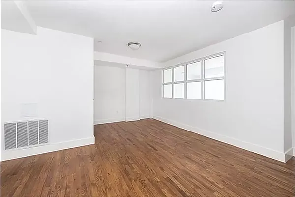 Rented by Compass | media 11