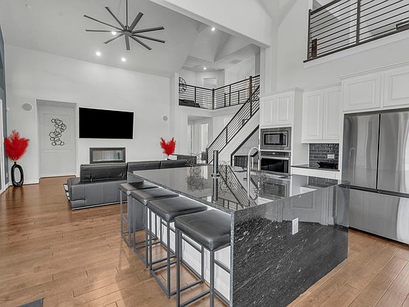 5th image of 7548 Ridge Ln