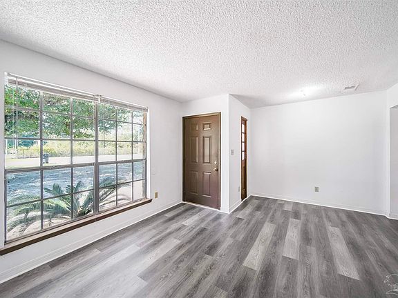 2nd image of 7232 Lanier Dr