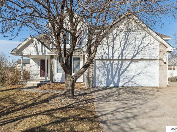2864 Katelyn Cir, Lincoln, NE 68516