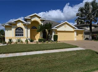 11815 Big Bear Cir, Riverview, FL 33579