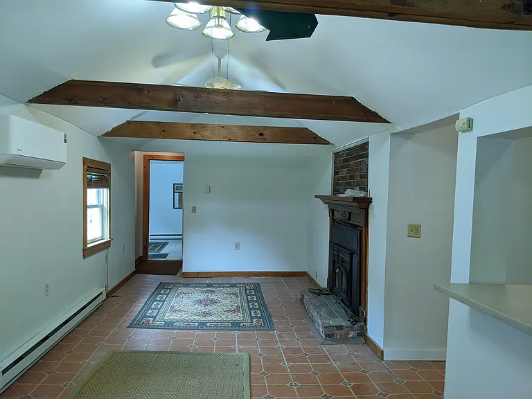 6 Riverview Ct — Photo 3