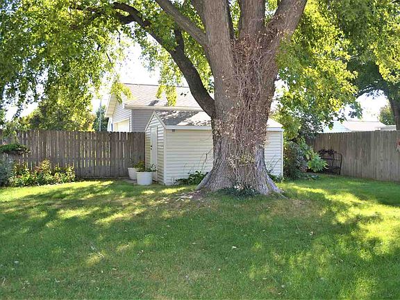 3rd image of 3214 Avenue K
