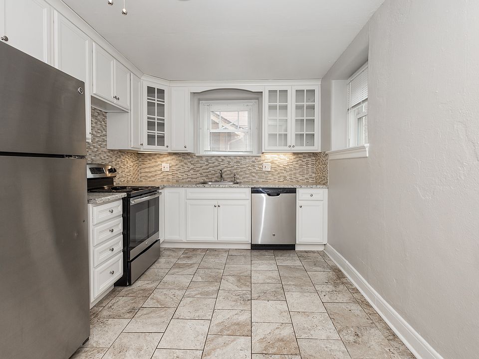 1st image of 1236 N Pearl St APT 5