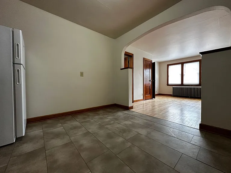 822 Pine St — Photo 35