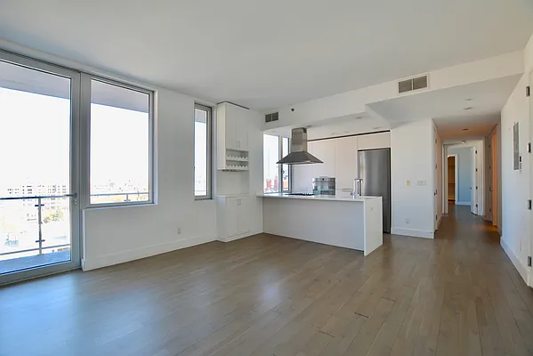 Rented by Douglas Elliman | media 16