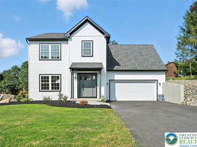 57 Ardmore Ave, Tamaqua, PA, 18252
