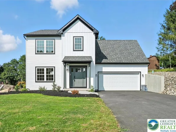 57 Ardmore Ave, Tamaqua, PA 18252