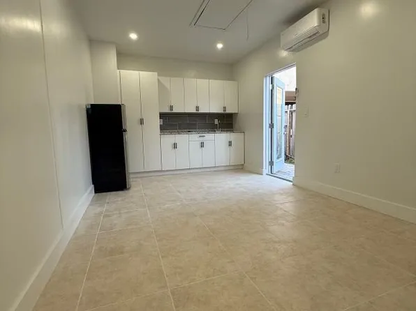 7006 SW 103rd Pl, Miami, FL 33173