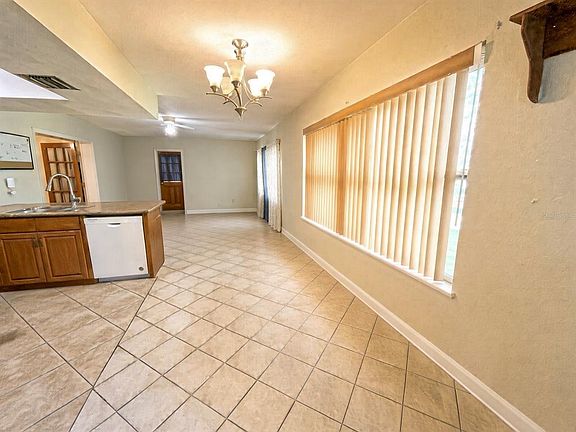 5th image of 10569 DIXON DRIVE
