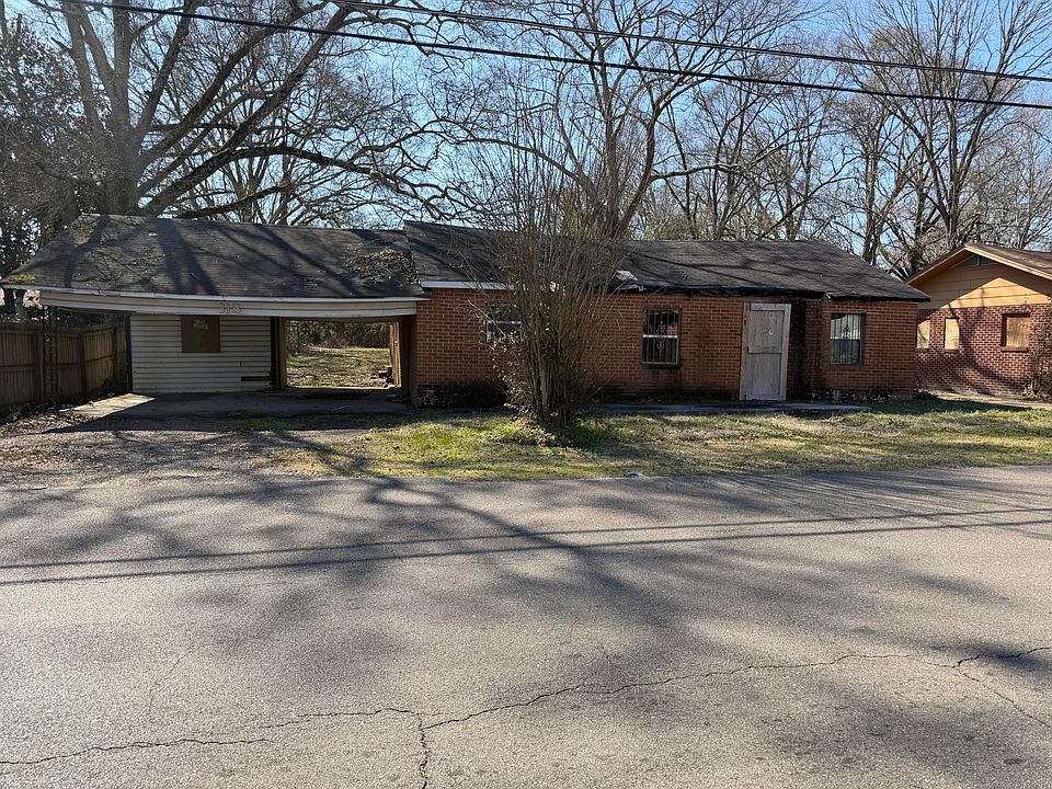 1st image of 315 J C Killingsworth Dr