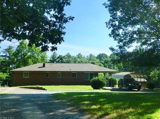 51 Mountain View Dr, Arden, NC 28704