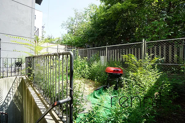 Rented by Rennit Inc. | media 26
