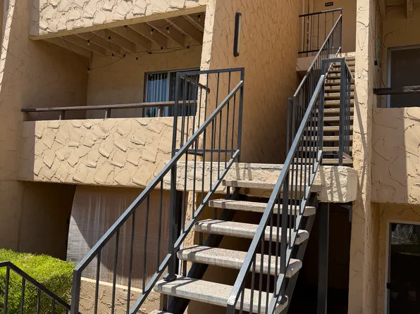 8055 E Thomas Rd, Scottsdale, AZ
