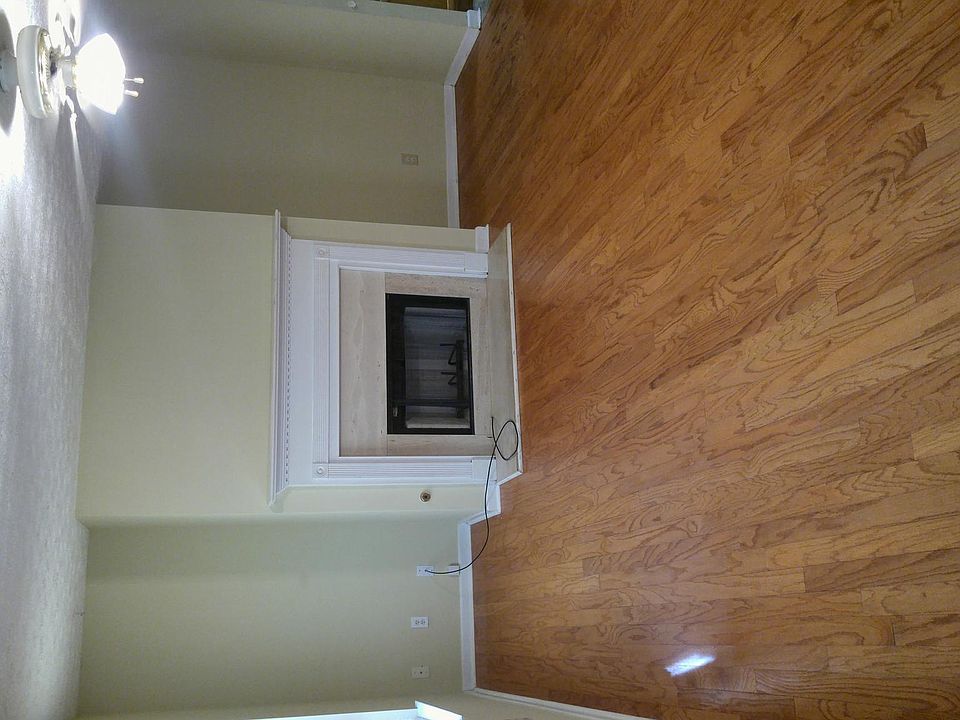 2nd image of 2732 Holly Berry Dr