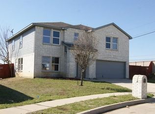 2600 Diver Ct, Fort Worth, TX 76119