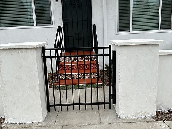 2nd image of 442 Smith Ave Unit 5