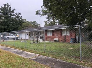 207 Adair St, Jesup, GA 31546