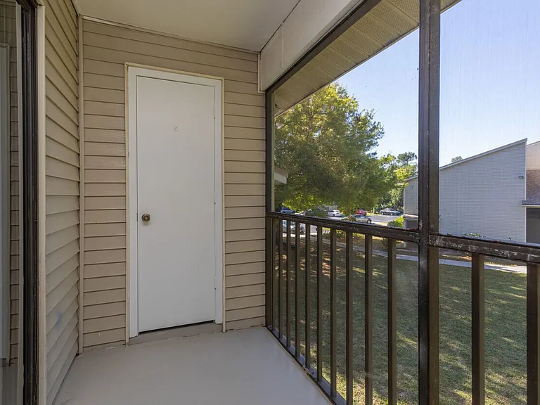 Pinnacle Estates Apartments — Photo 13