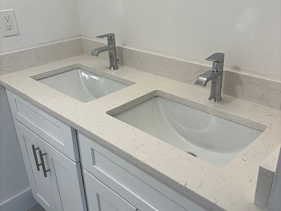 3rd image of 3 Bluebill Ave APT 106