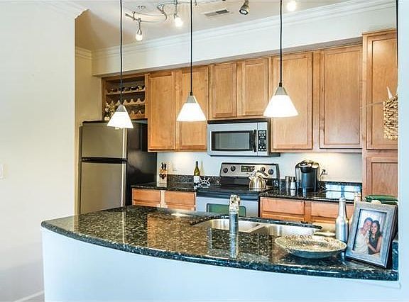 3rd image of 2666 McKnight Crossing Ct