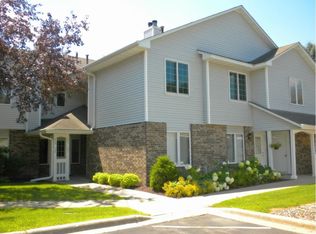 3572 Blue Jay Way APT 101, Eagan, MN 55123