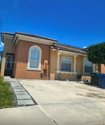 23752 SW 110th Ave Photo 1