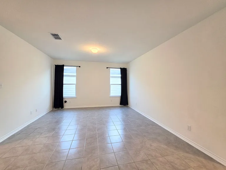 250 W Flowing River Dr — Photo 21
