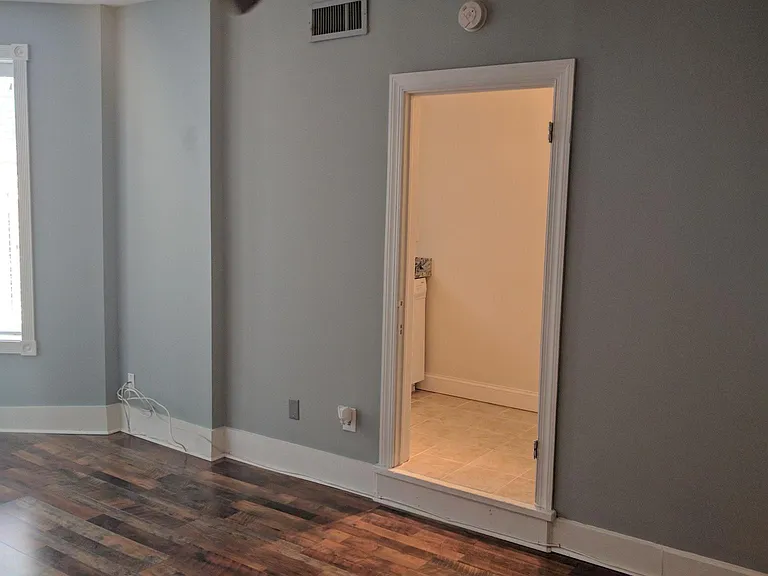 910 Cameron St #2 — Photo 10