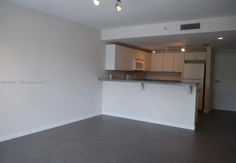 2740 SW 28th Ter #207 — Photo 2