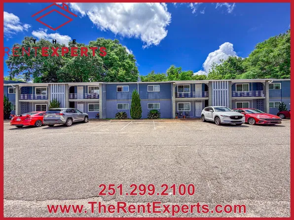 5809 Old Shell Rd #B2, Mobile, AL 36608