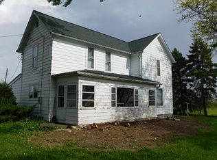 10876 Waterman Rd, Waterman, IL 60556