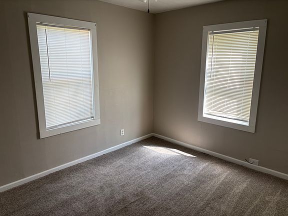 5th image of 2105 N Aydelotte Ave