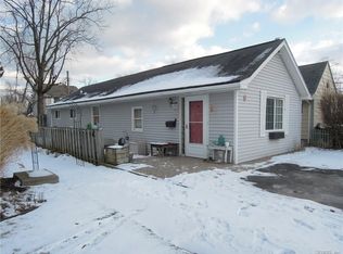 6 Bateau Ter, Rochester, NY 14617