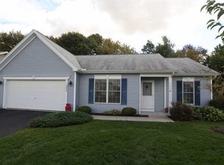 1354 Harwood Ln, Macedon, NY 14502
