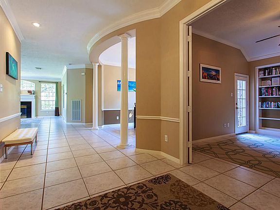 4th image of 1535 Kennebeck Pl