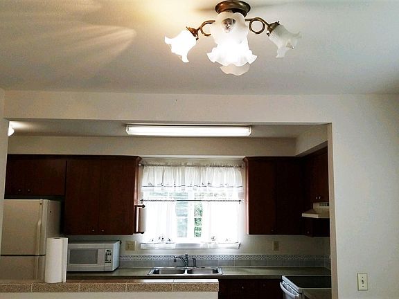 2nd image of 9612 16th Avenue Ct S