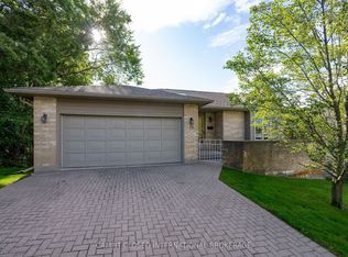 1500 Richmond St #25, London, ON N6G 4V1